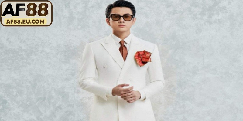 Sự nghiệp phát triển và thành công ấn tượng của tác giả Thành Đạt